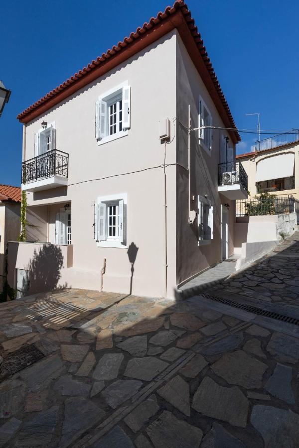 Phares Kalamata Exterior foto